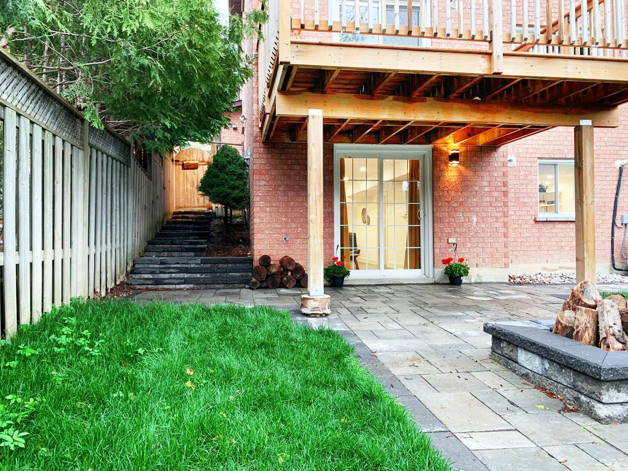 58 Lensmith Drive