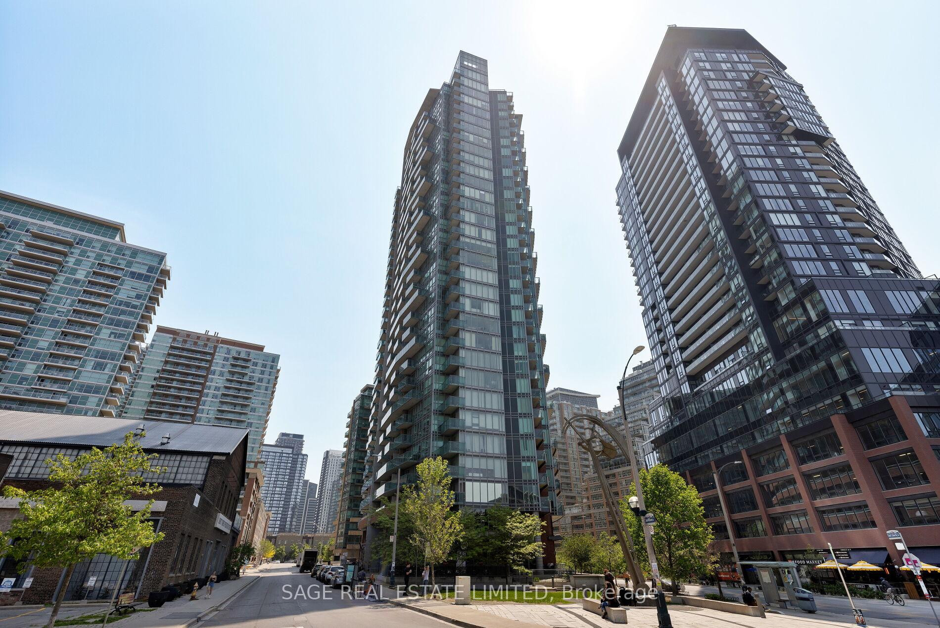 2 Bedrooms Condo at 150 East Liberty, Toronto For sale