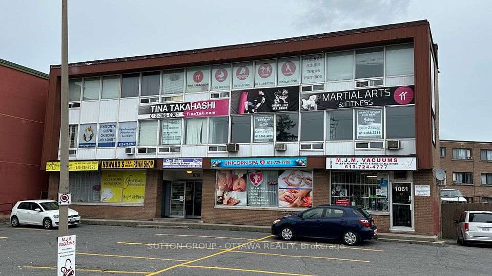 1061 MERIVALE
