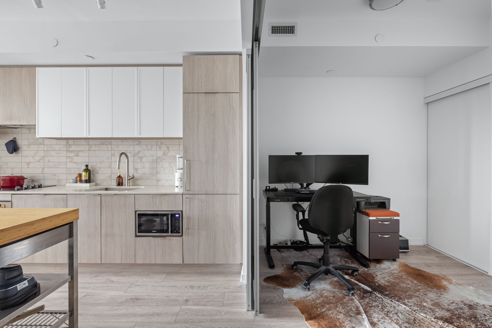 2020 Bathurst Street 1602