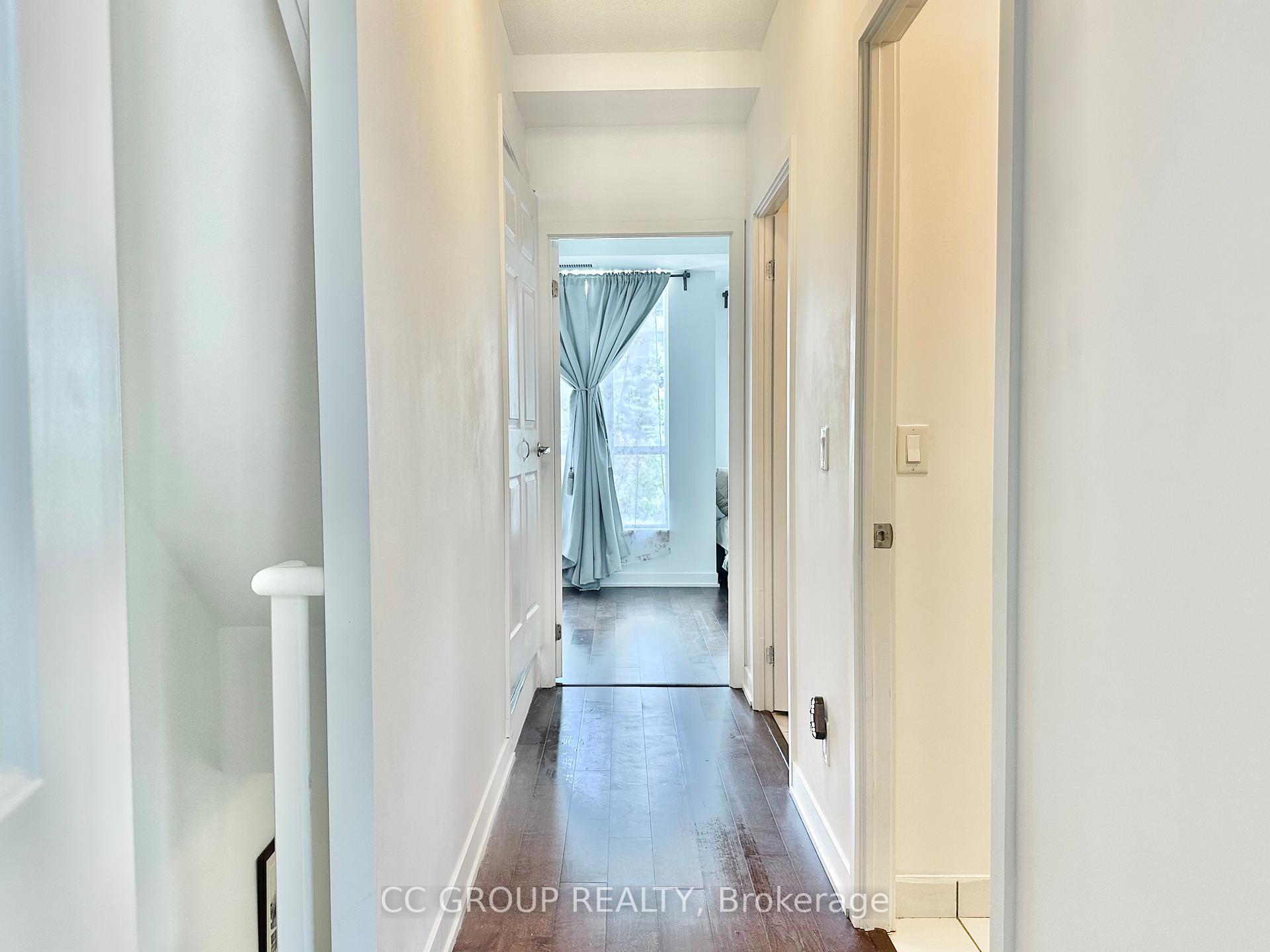 3 Bedrooms Condo at 215 Bonis, Toronto For sale