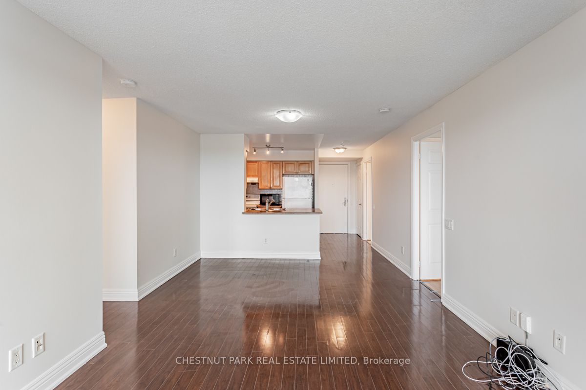 61 Town Centre Court, #1808