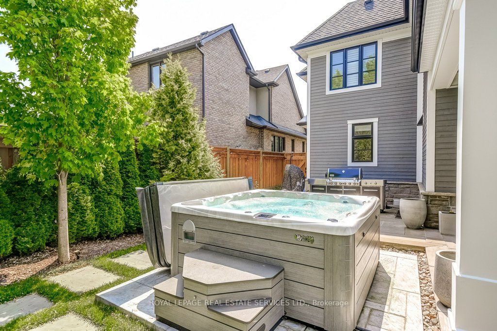 433 Jeanette Drive