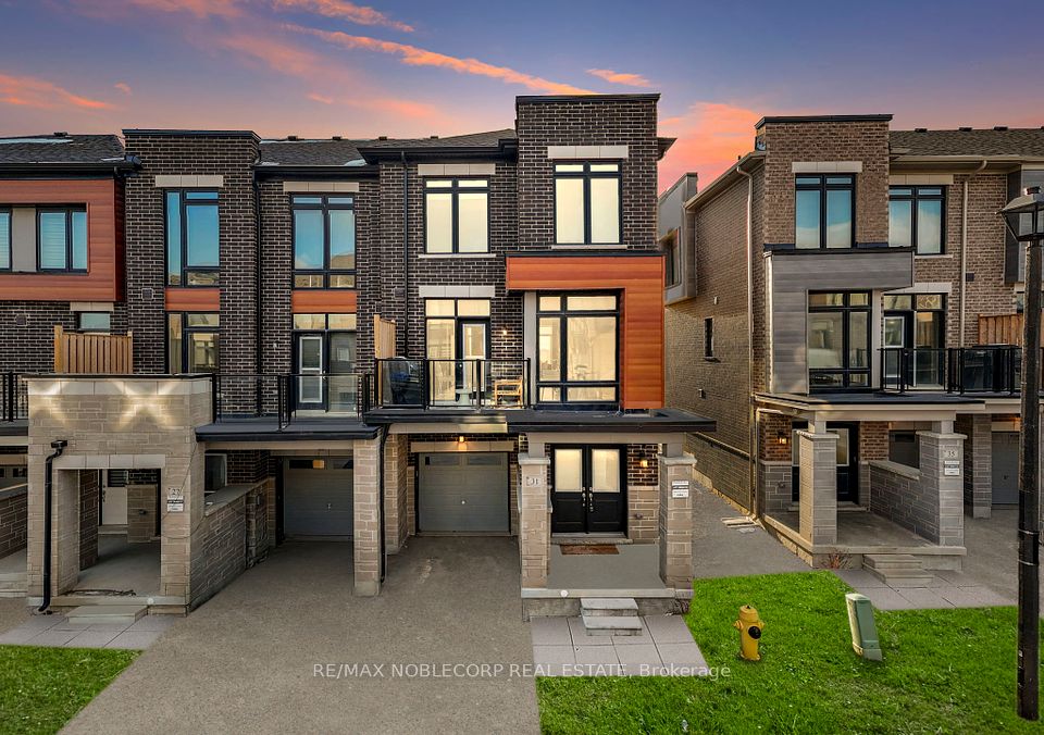 31 Holyrood