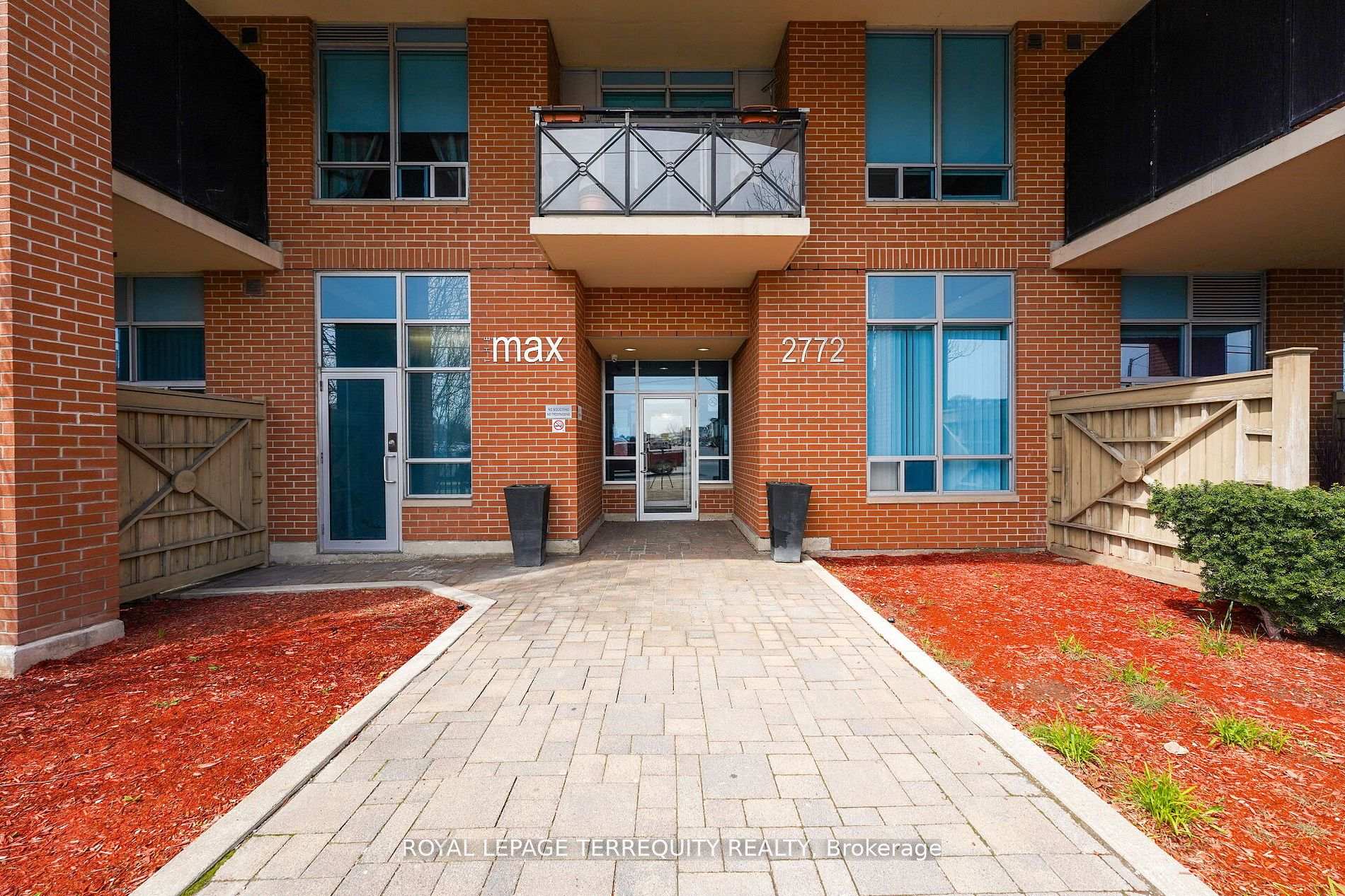 2 Bedrooms Condo at 2772 Keele, Toronto For sale