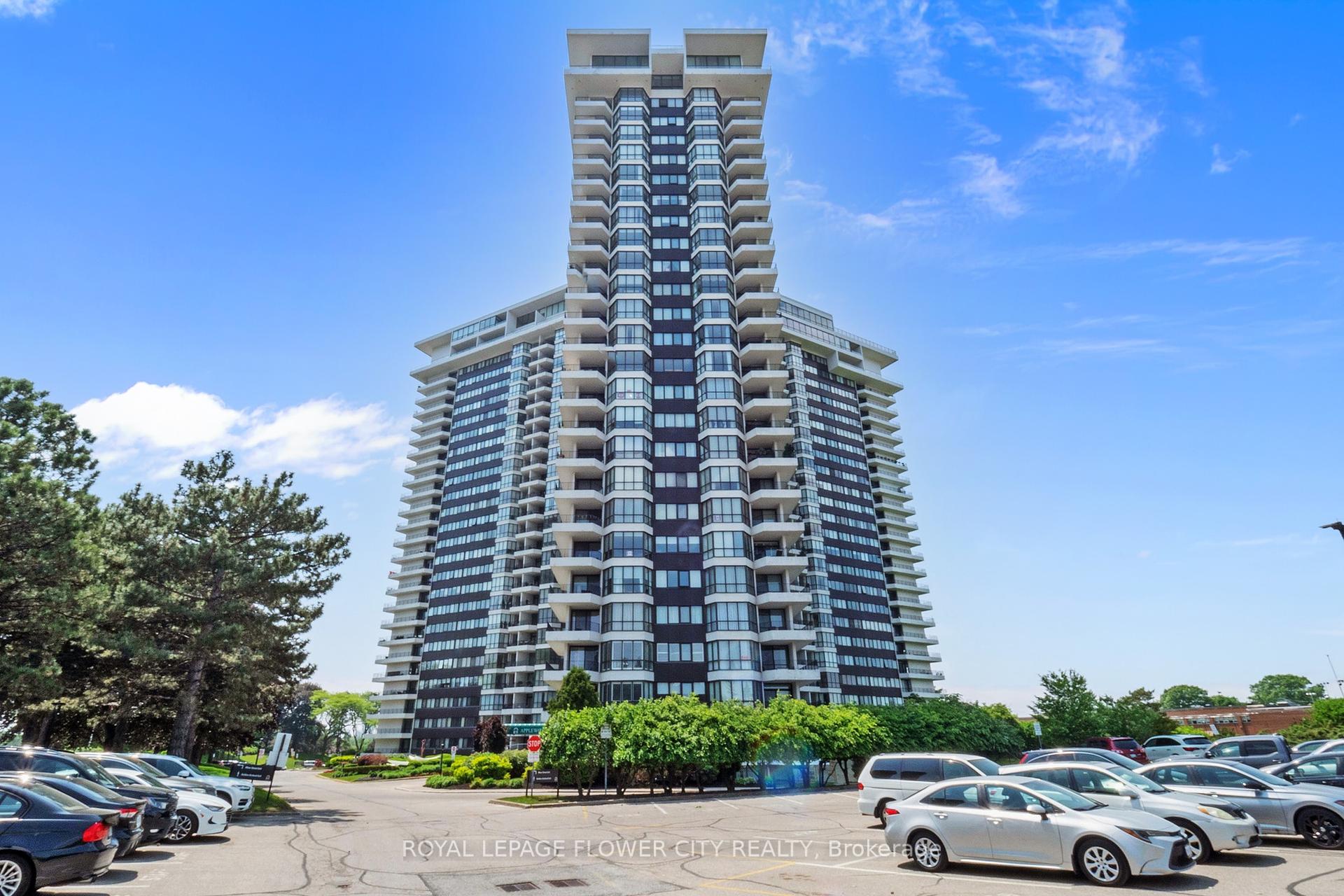 1 Bedroom Condo at 1333 Bloor, Mississauga For sale