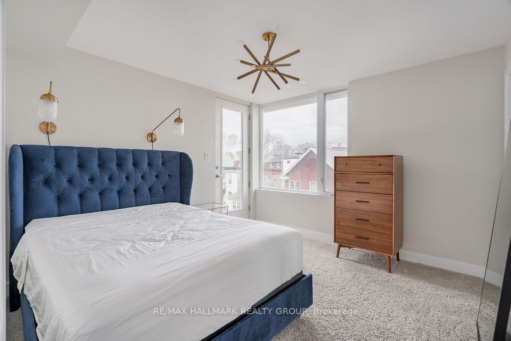 48 Holmwood Avenue, #12