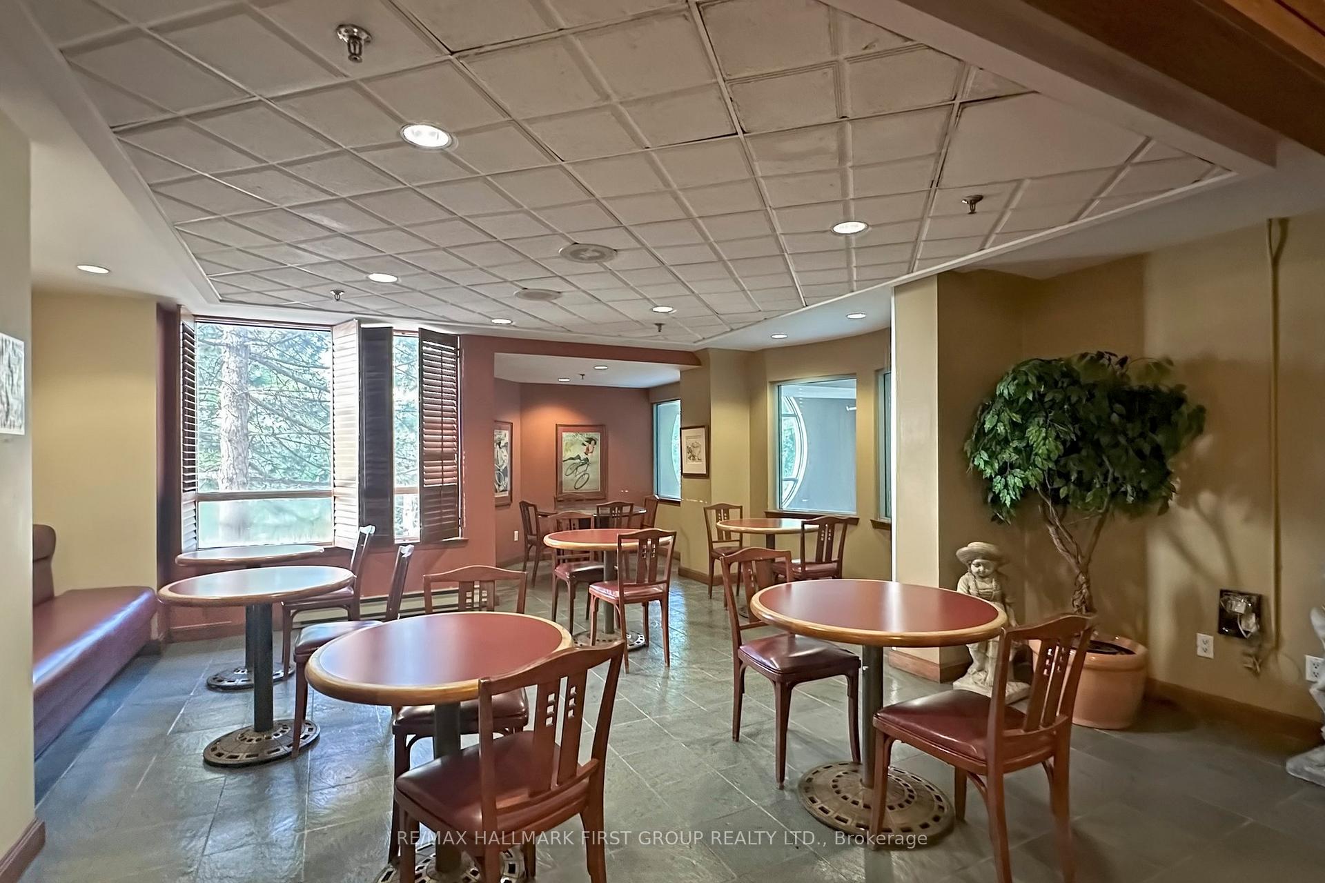 2 Bedrooms Condo at 88 Corporate, Toronto For sale