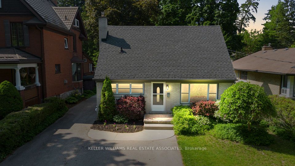 196 Sheldon Avenue, Kitchener, ON N2H 3M8