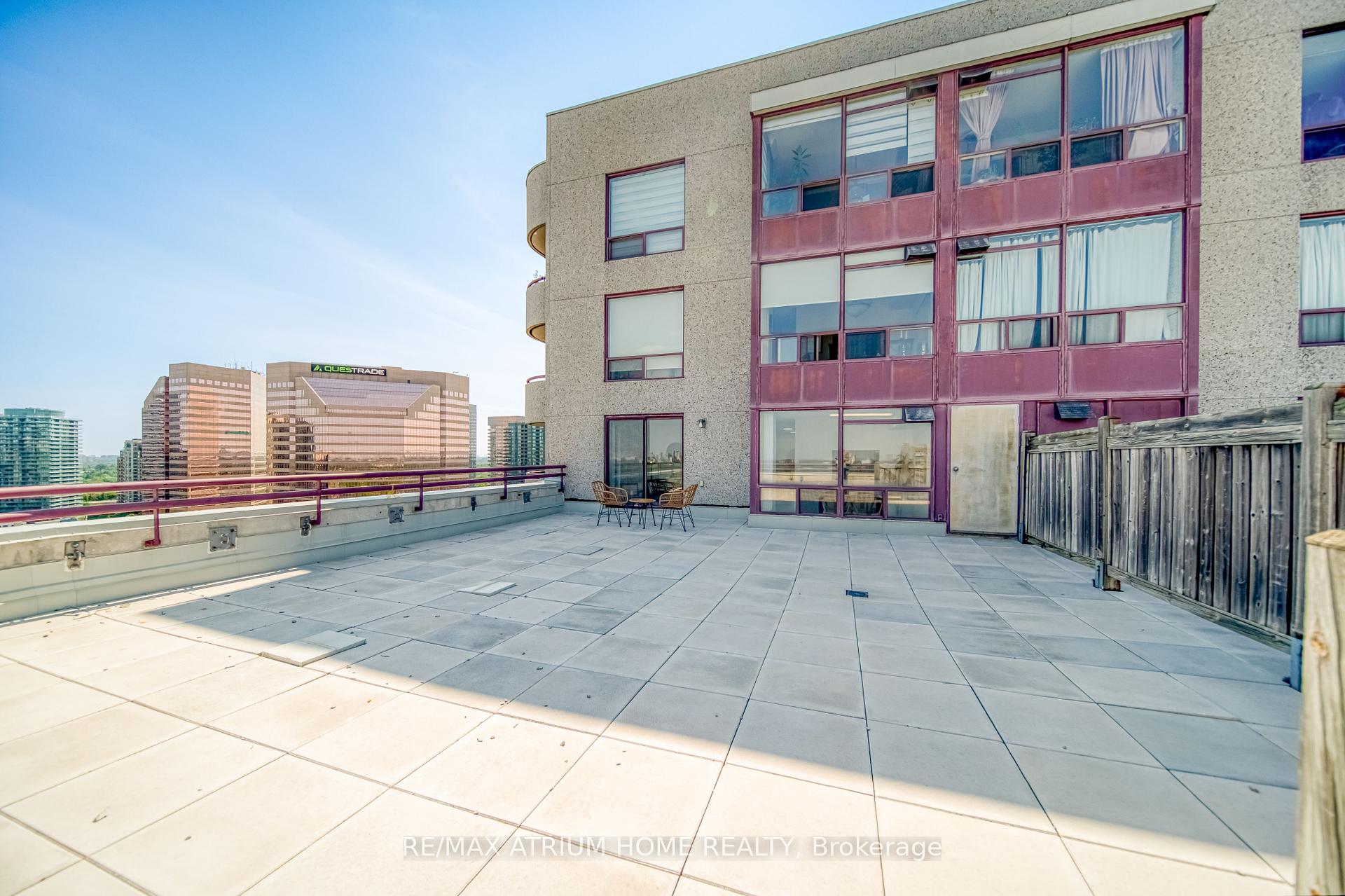 3 Bedrooms Condo at 5765 Yonge, Toronto For sale