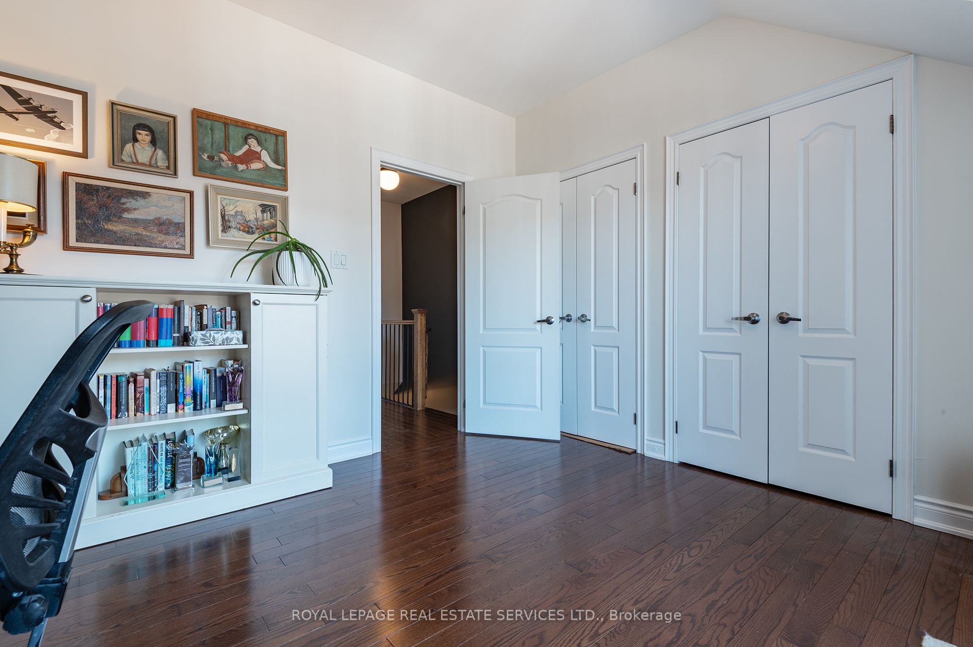 20 Shires Lane, #4