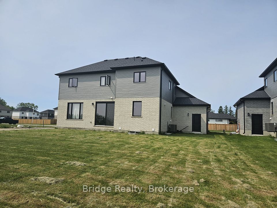 161 Mcleod Street, North Middlesex, ON N0M 2K0