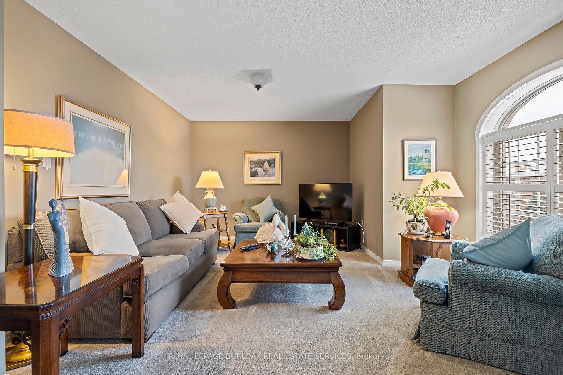 1 Bedroom Condo at 216 Plains,  Burlington For sale
