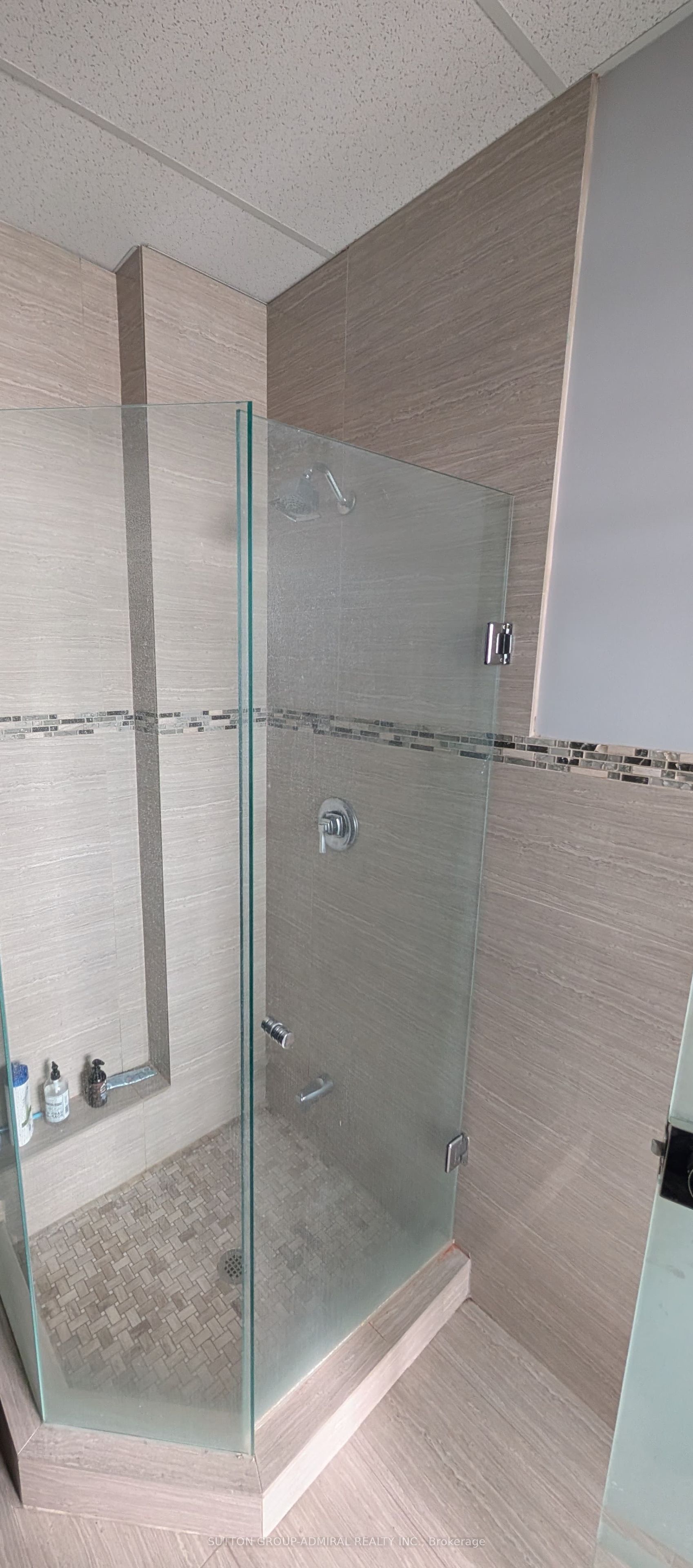 10376 Yonge Street, #301