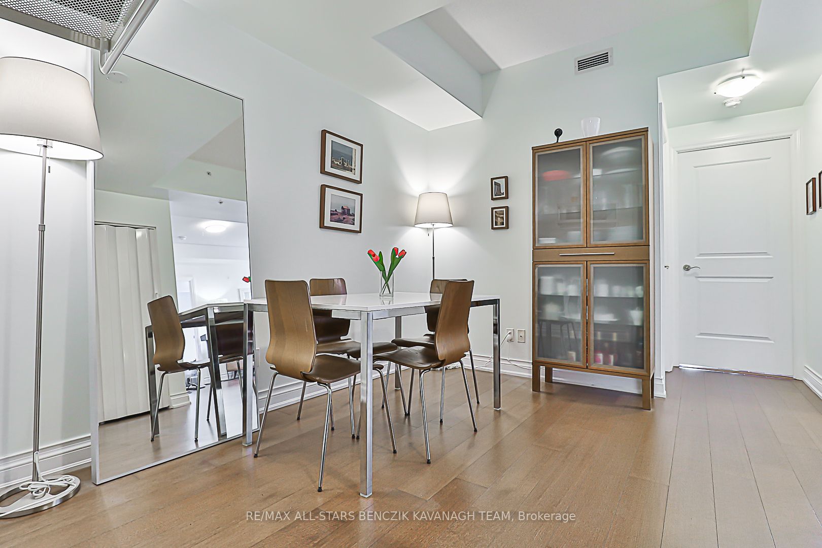 68 Main Street N, #323