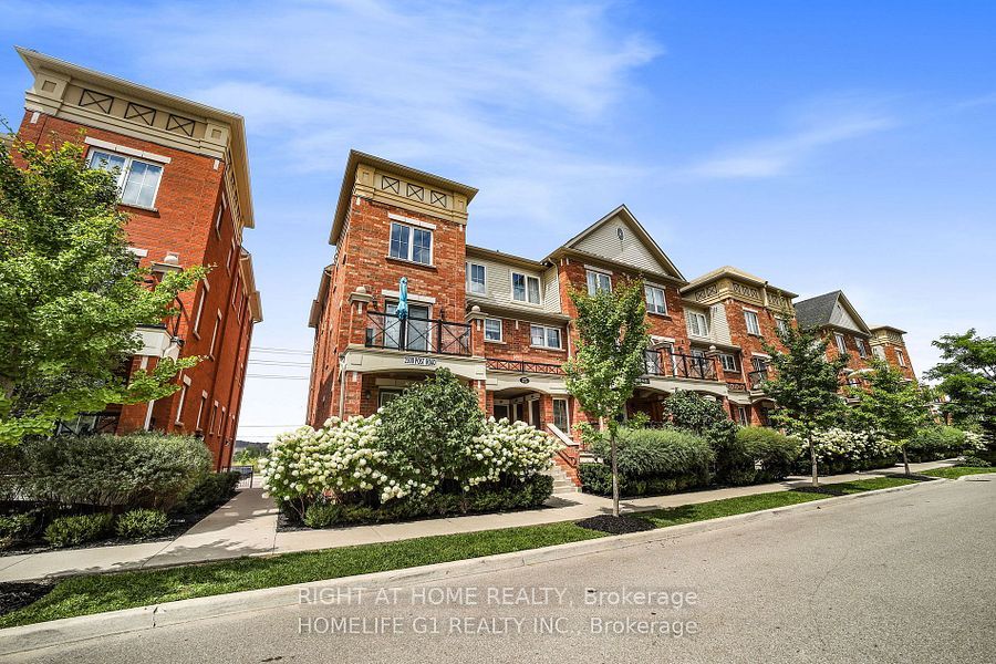 Property at #30 - 2500 Post Road, Oakville, ON L6H 0K1