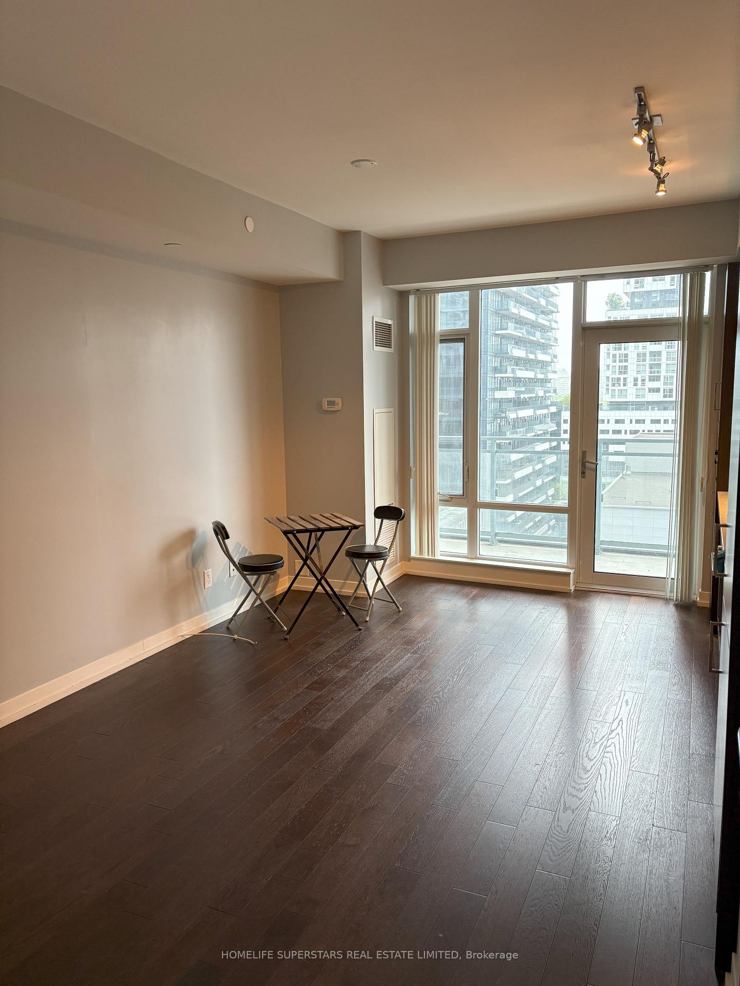 Condo at 21 Widmer, Toronto For sale