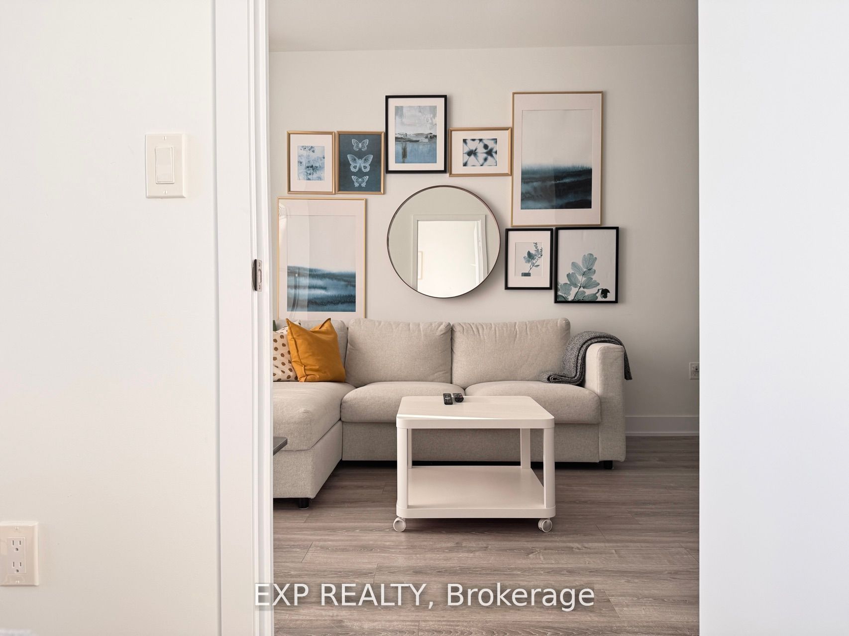 20 Shore Breeze Drive, #2808