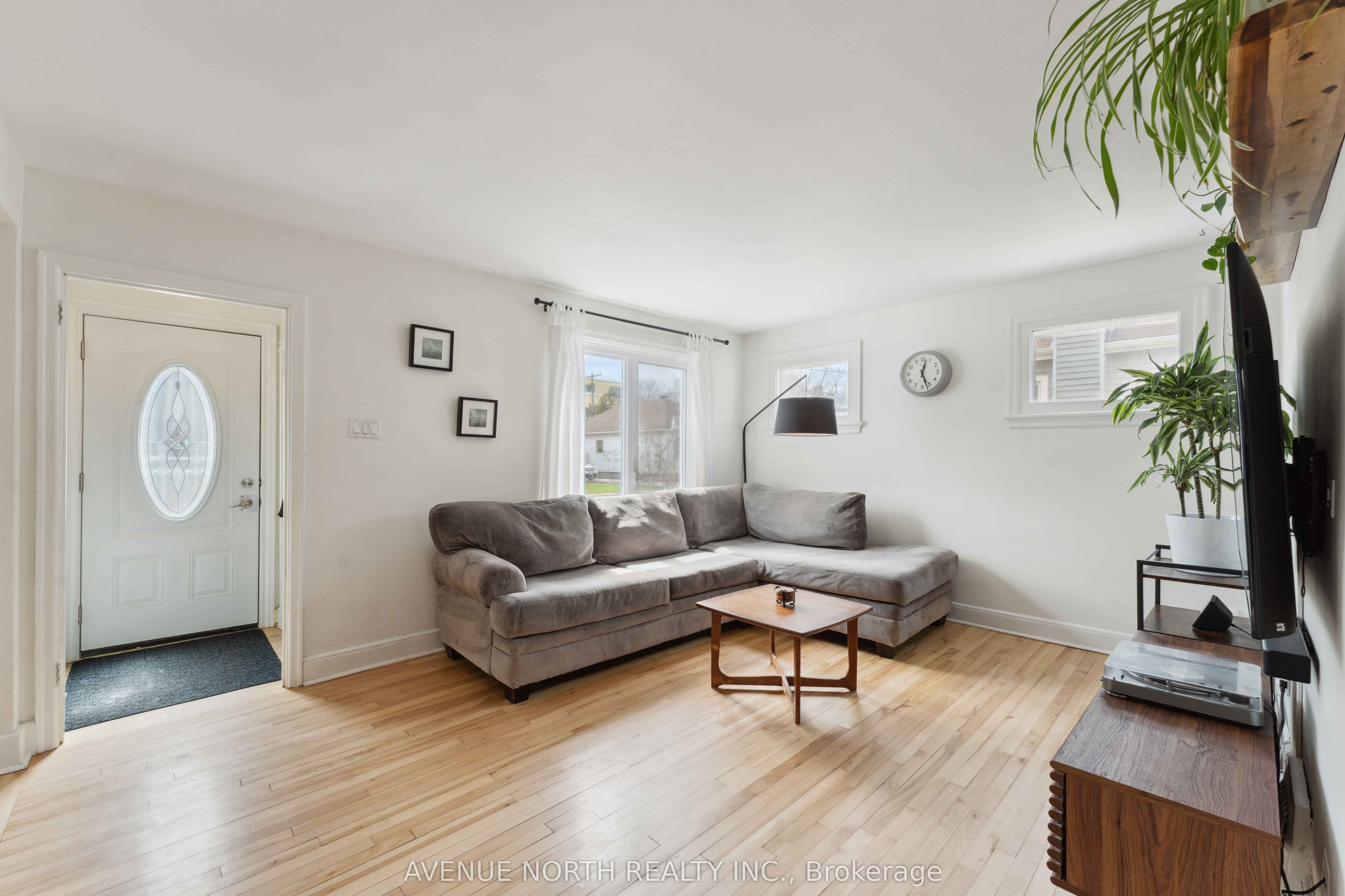 309 Frontenac Street, VanierandKingsviewPark, ON K1L 6K8