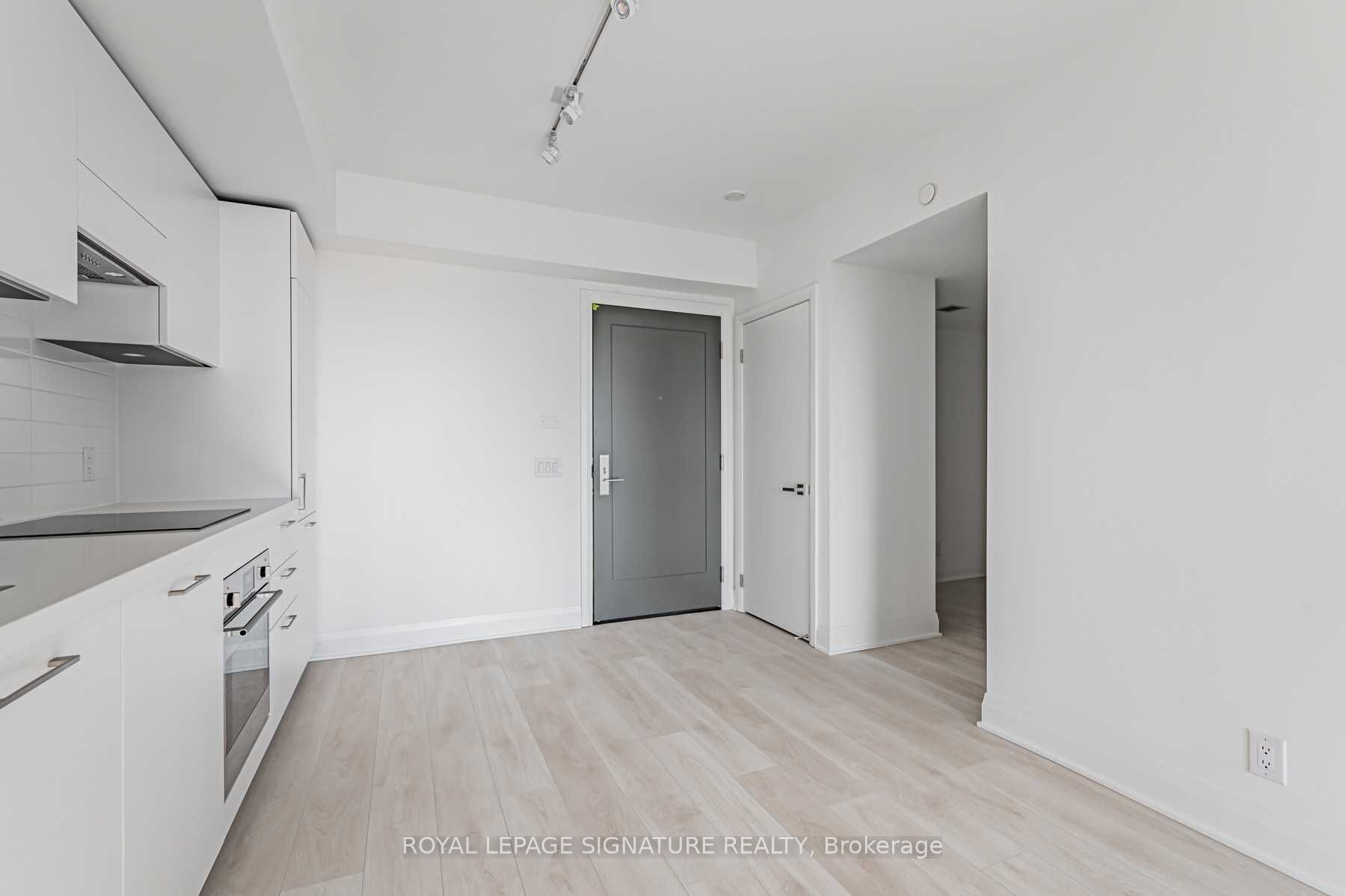 33 Frederick Todd Way, #509
