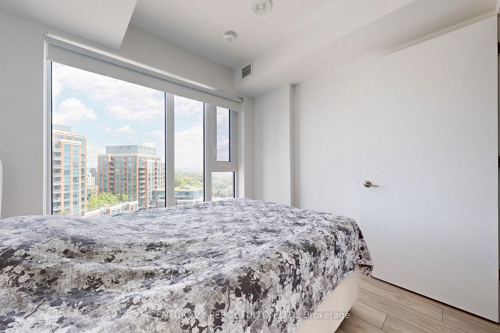 3 Bedrooms Condo at 8 Tippett, Toronto For sale