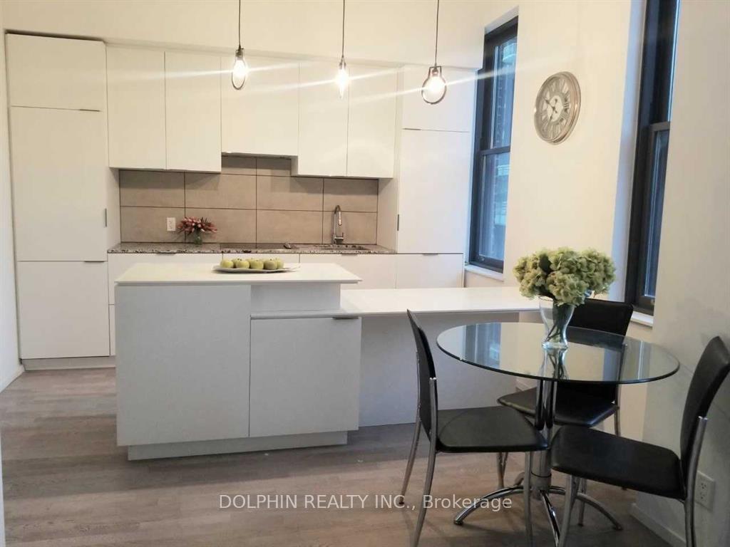 1 Bedroom Condo at 5 St Joseph, Toronto For sale