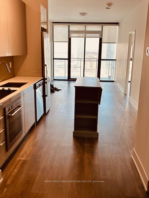 2 Bedrooms Condo at 2908 Highway 7,  Vaughan For sale