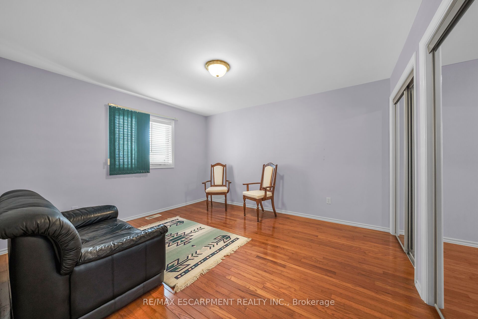 122 Fieldway Drive