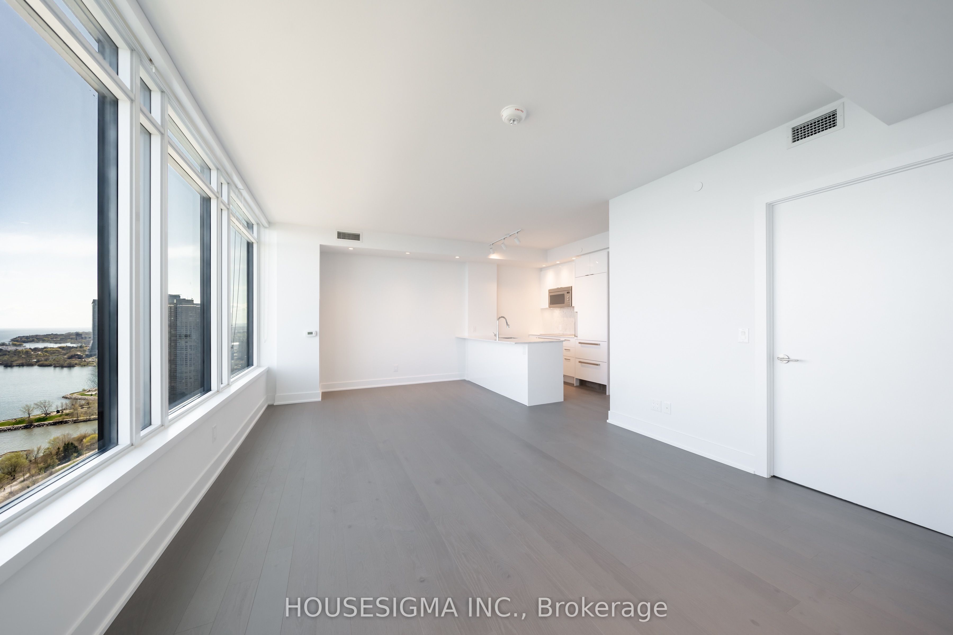 1928 Lake Shore Boulevard W, #4006