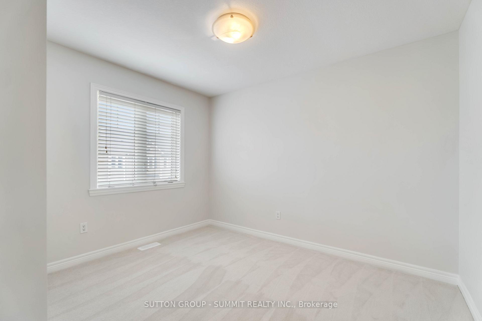 3 Bedrooms Condo at 337 Beach, Hamilton For sale