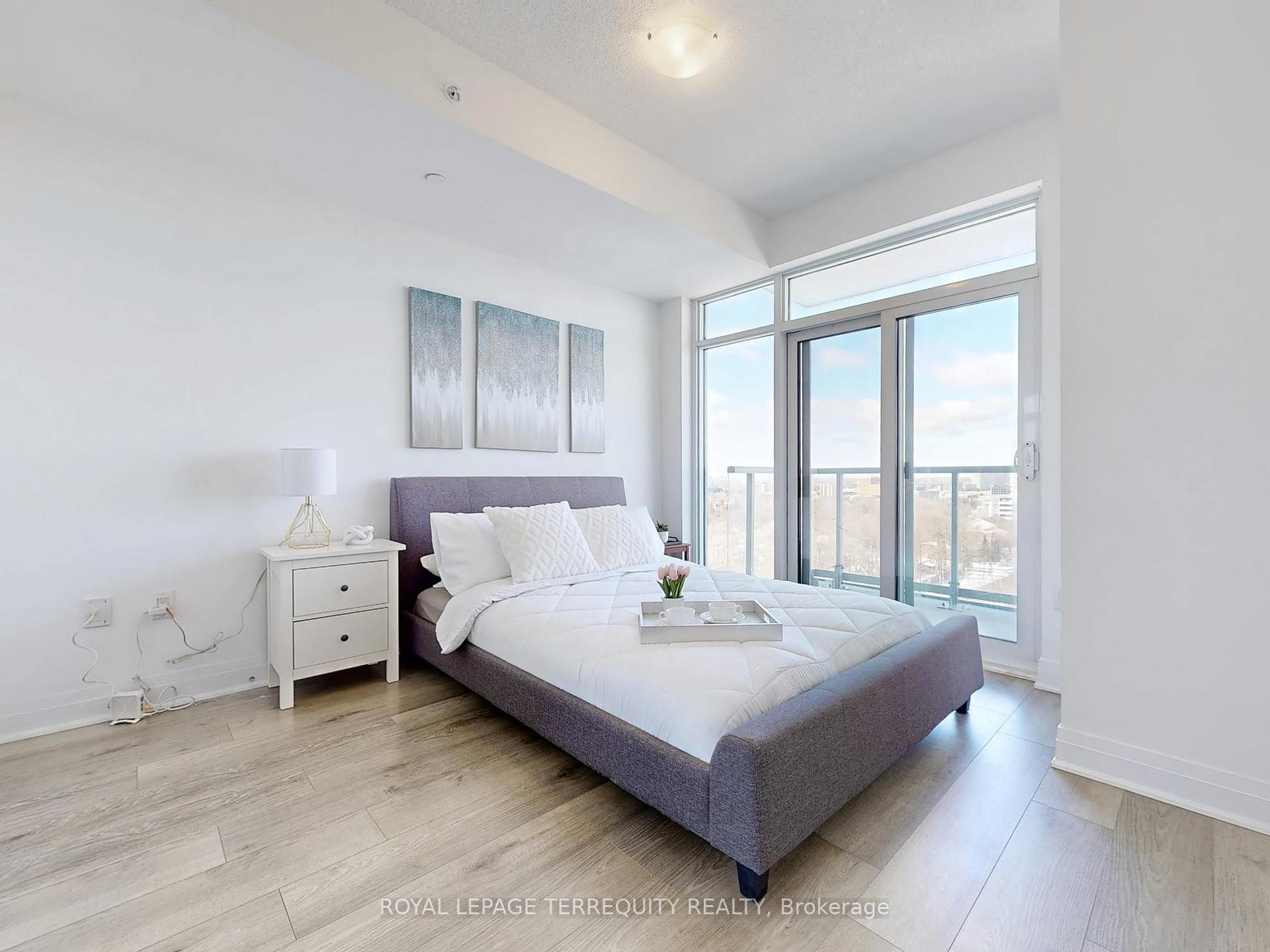 2 Bedrooms Condo at 3220 Sheppard, Toronto For sale