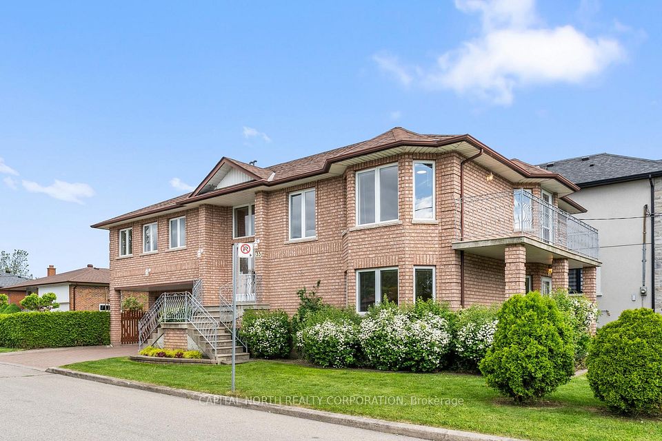 35 Montana Avenue, Toronto, ON M3M 1B7