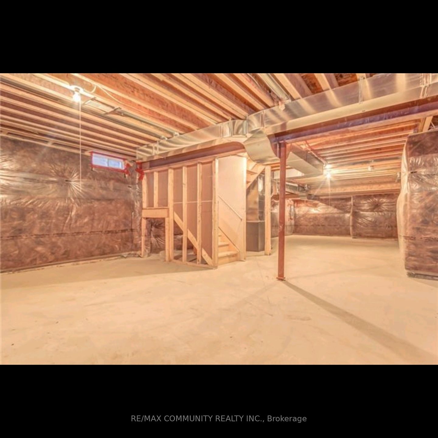9 Ainley Road, Ajax, ON L1Z 0S4
