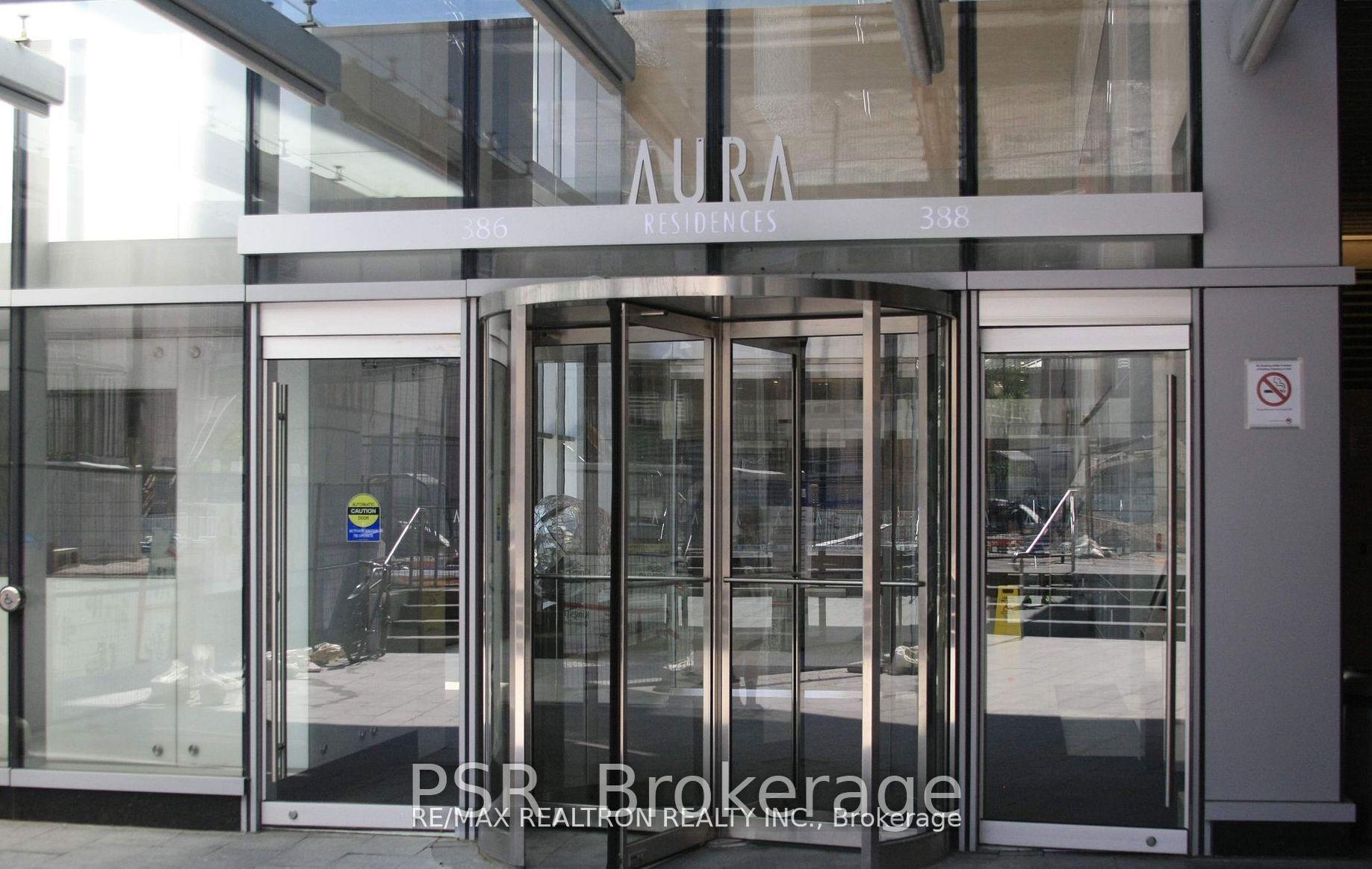 2 Bedrooms Condo at 386 Yonge, Toronto For sale