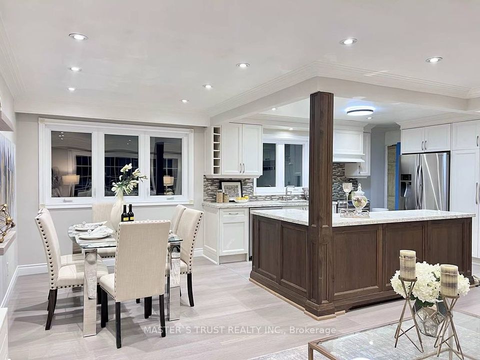 305 Sunset Main Level Boulevard, Whitchurch-Stouffville, ON L4A 3A4