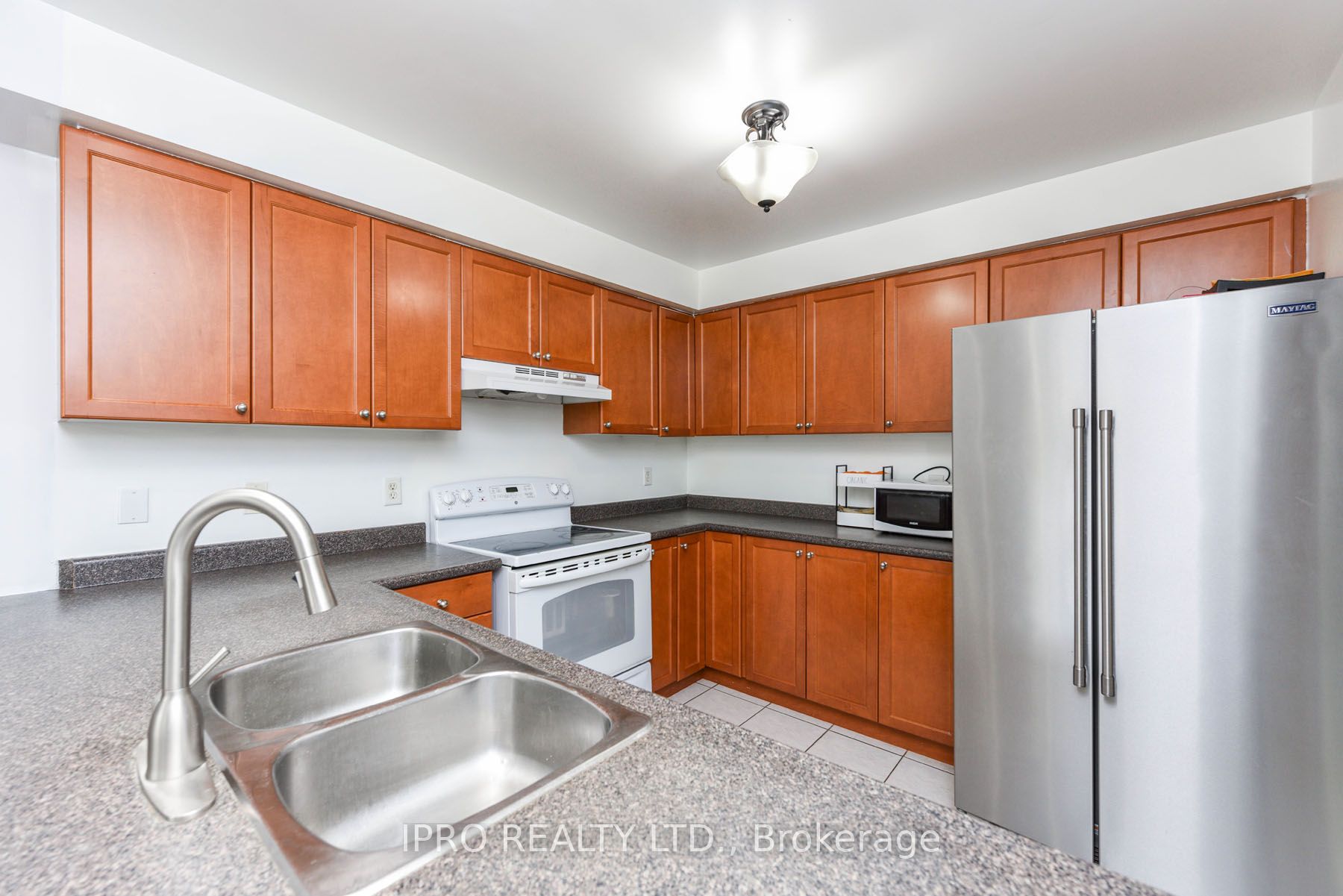 4055 Forest Run Avenue, #17