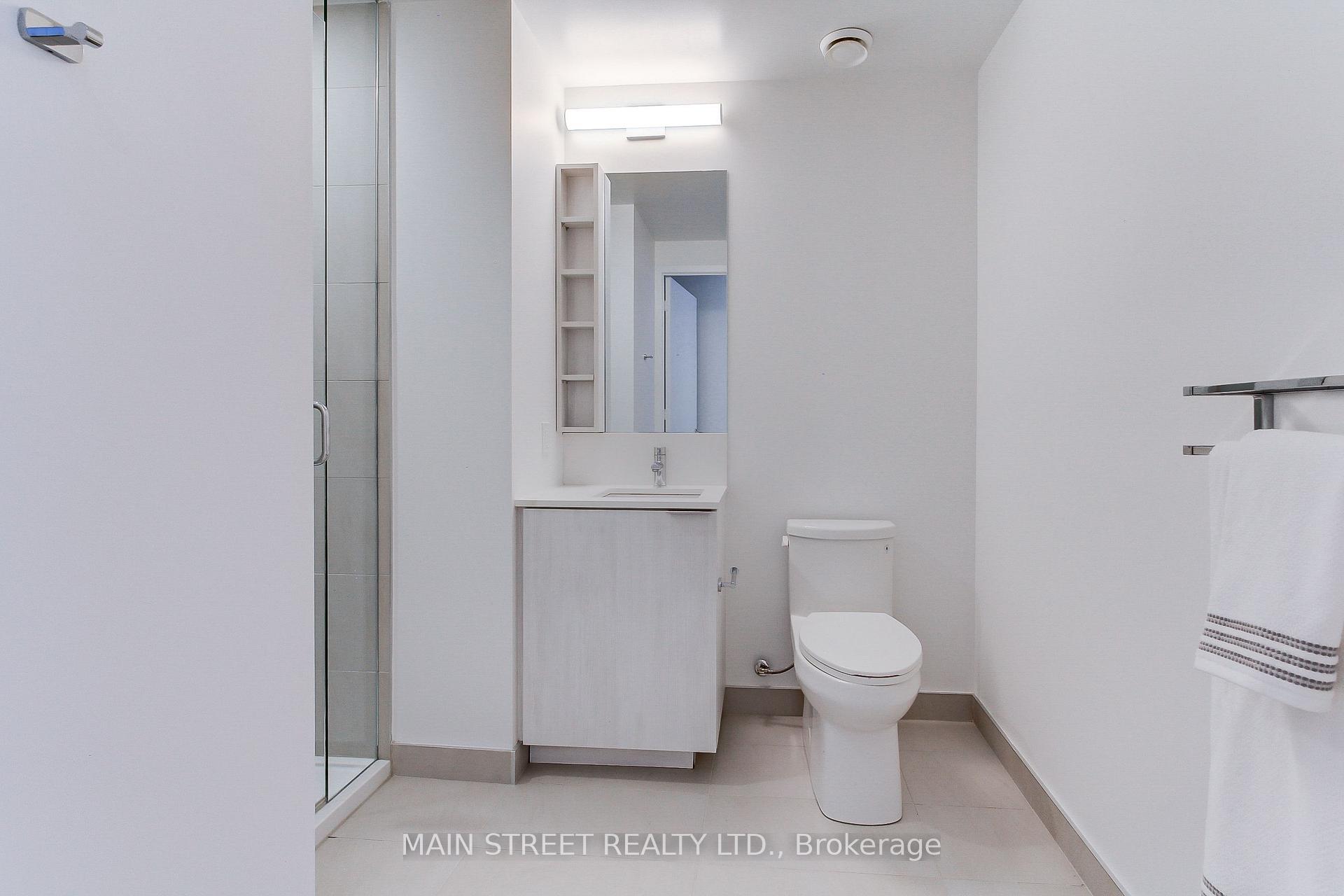 1 Bedroom Condo at 1000 Portage, Vaughan For sale