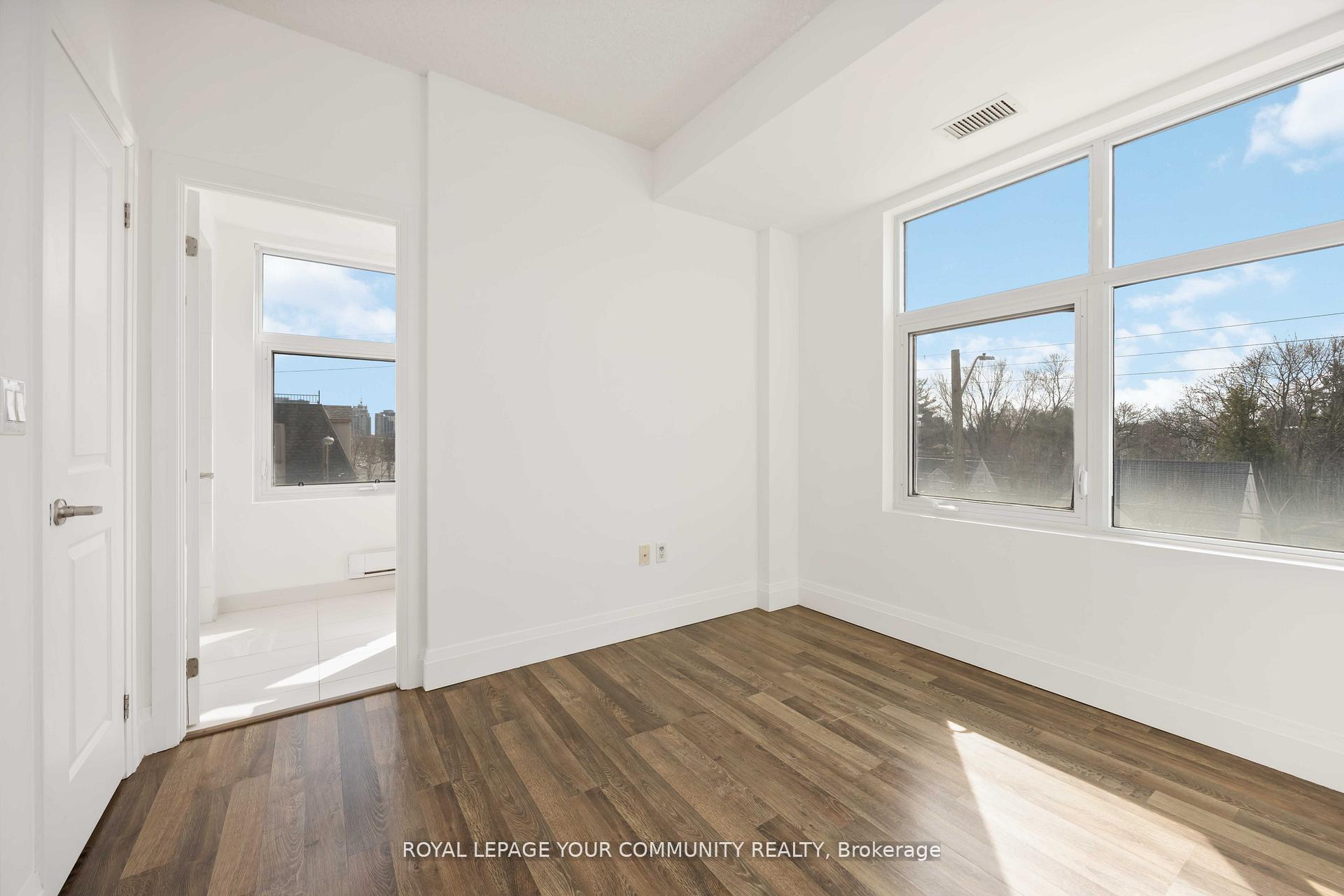 3 Bedrooms Condo at 222 Finch, Toronto For sale