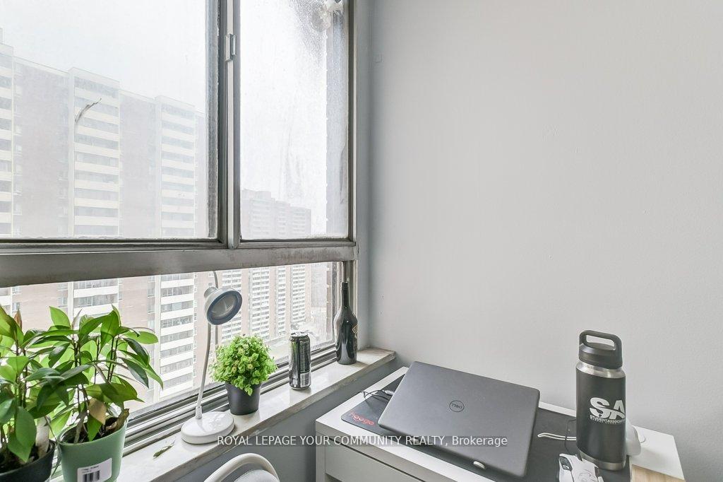 3 Bedrooms Condo at 1 Massey, Toronto For sale