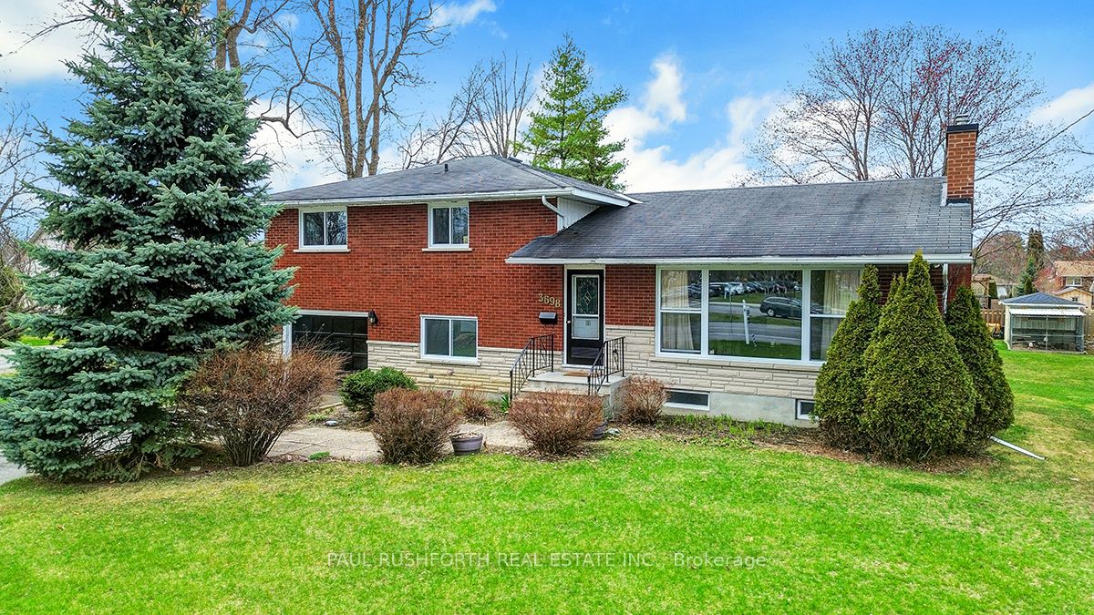 3698 Mcbean Street, StittsvilleMunsterRichmond, ON K0A 2Z0