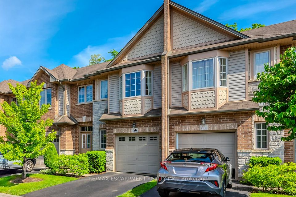 56 Liddycoat Lane, Hamilton, ON L9G 0A7