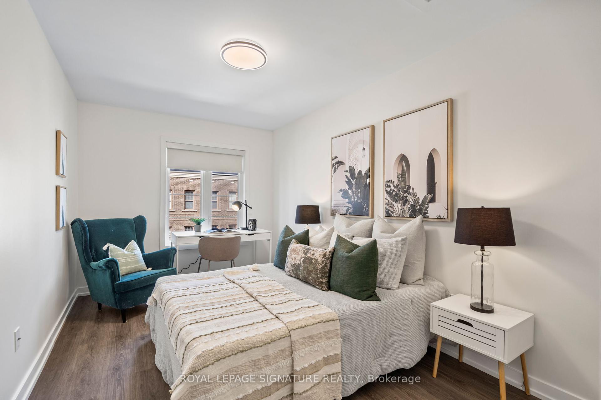 2 Bedrooms Condo at 60 Parrotta, Toronto For sale