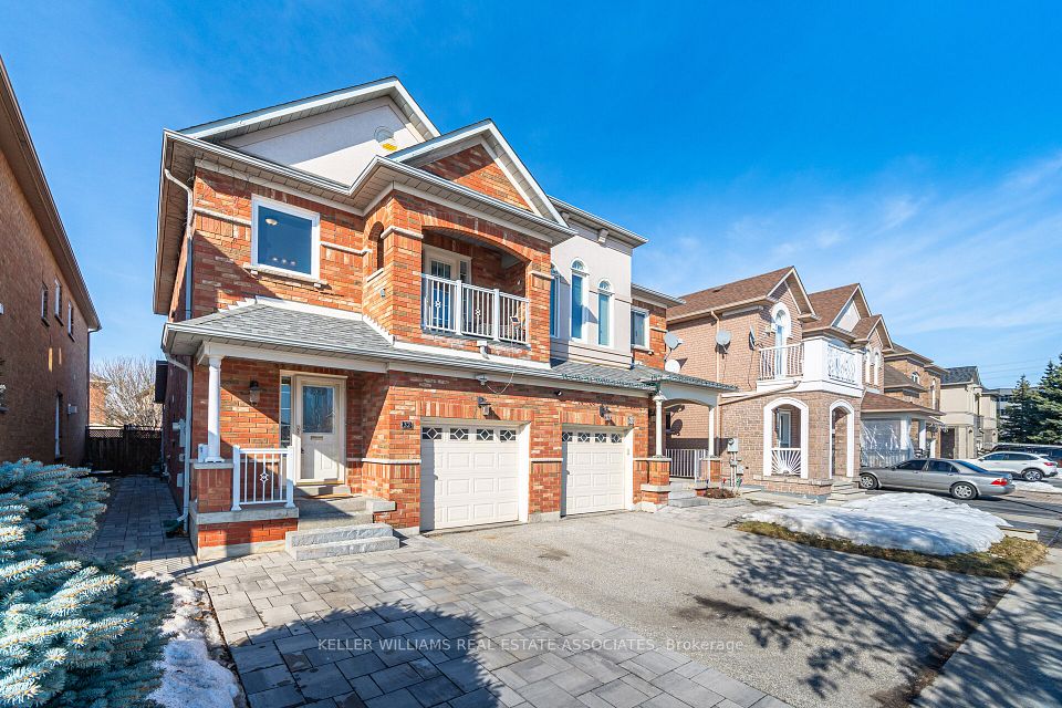 32 Blue Willow Drive, Vaughan, ON L4L 9H1