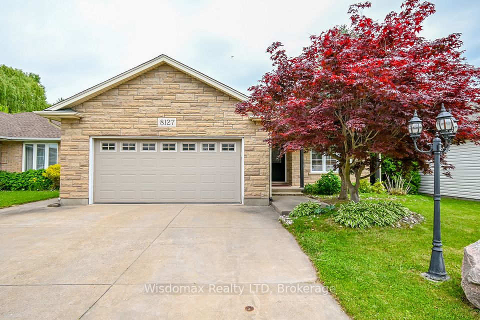 8127 Orchard Grove