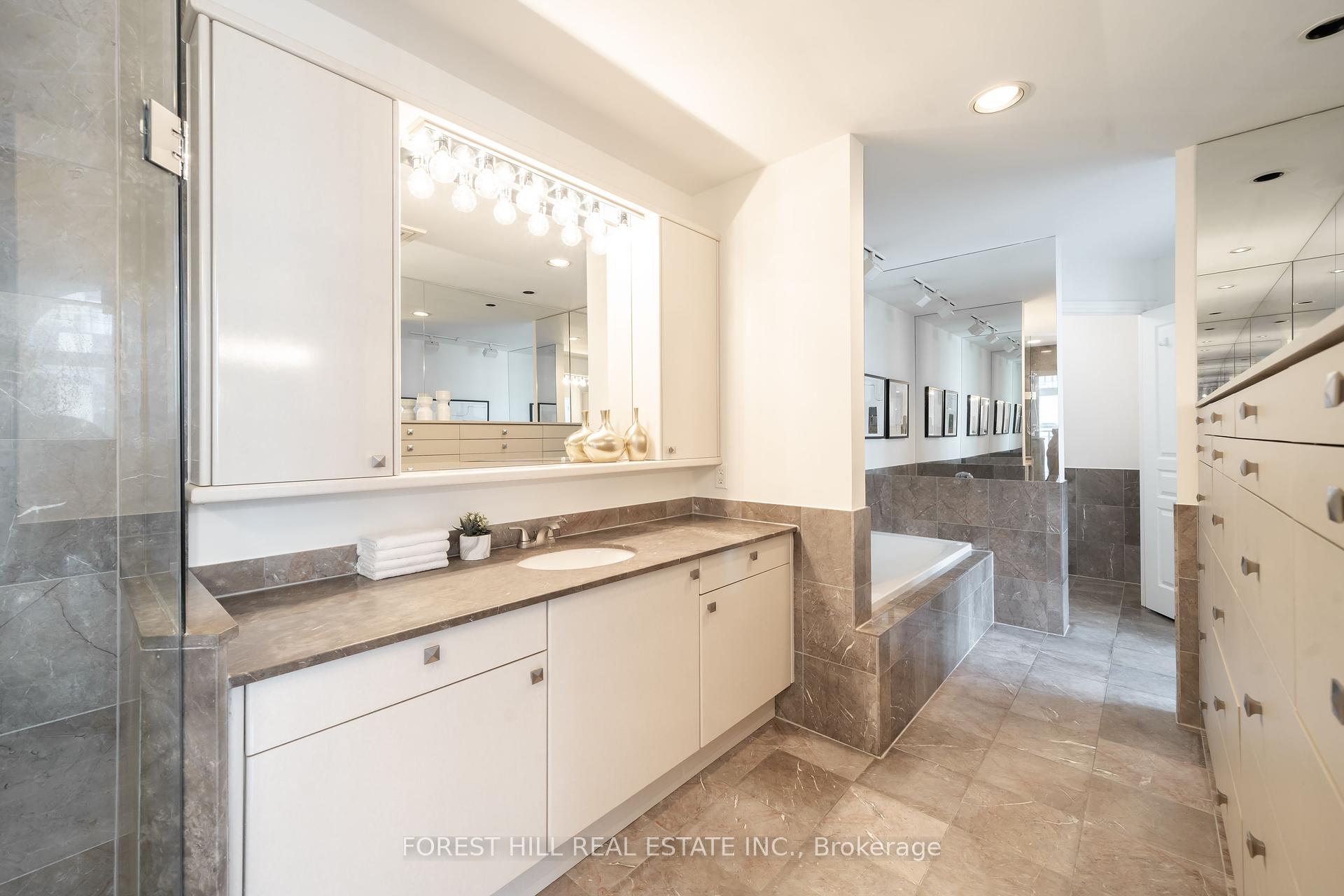 3 Bedrooms Condo at 1 Balmoral, Toronto For sale
