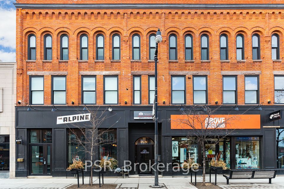 2870 Dundas Street