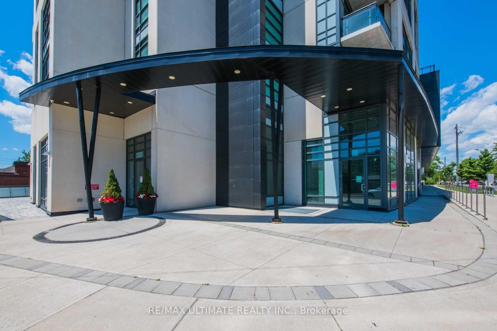 1 Bedroom Condo at 2522 Keele,  Toronto For sale