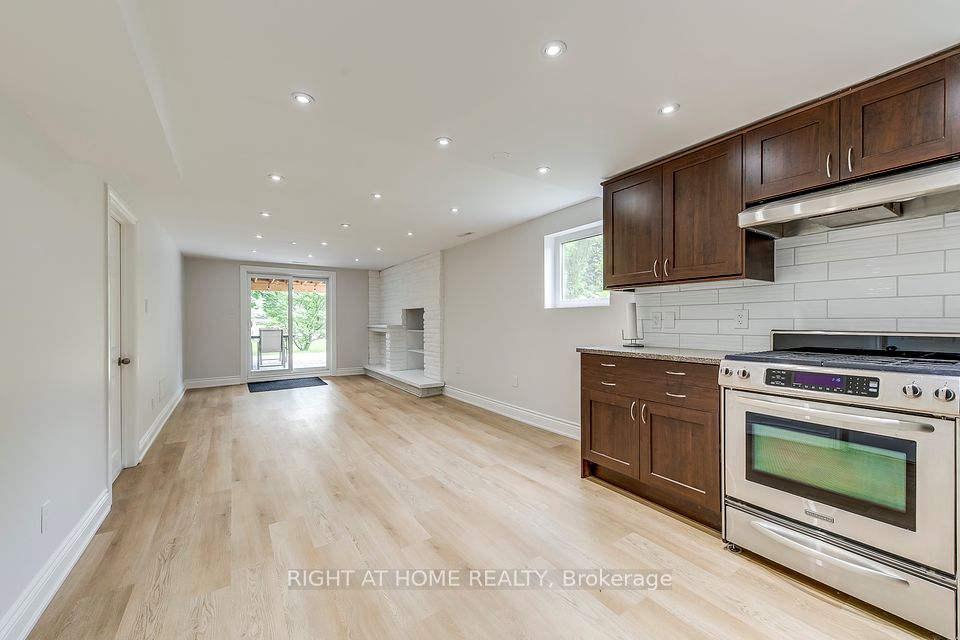 4004 Midhurst