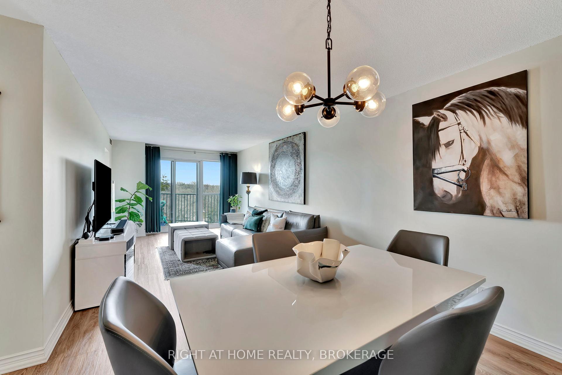 1 Bedroom Condo at 2190 Lakeshore, Burlington For sale