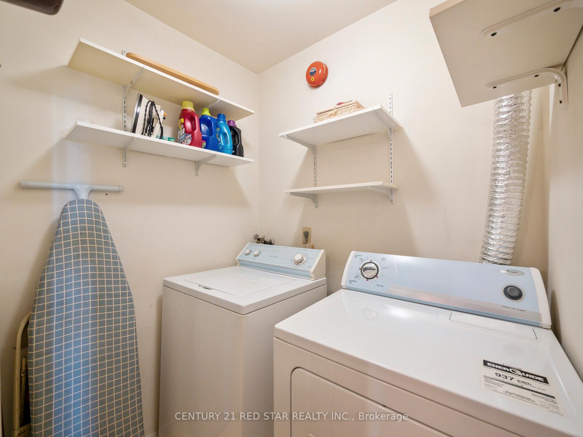 2 Bedrooms Condo at 4001 Don Mills, Toronto For sale